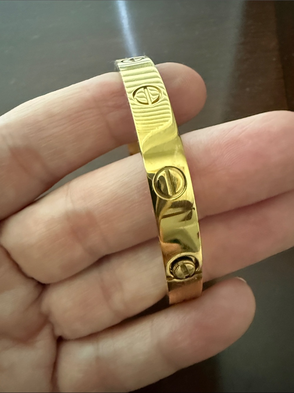 Gold Screw-Accent womens Bangle Bracelet - Unbranded